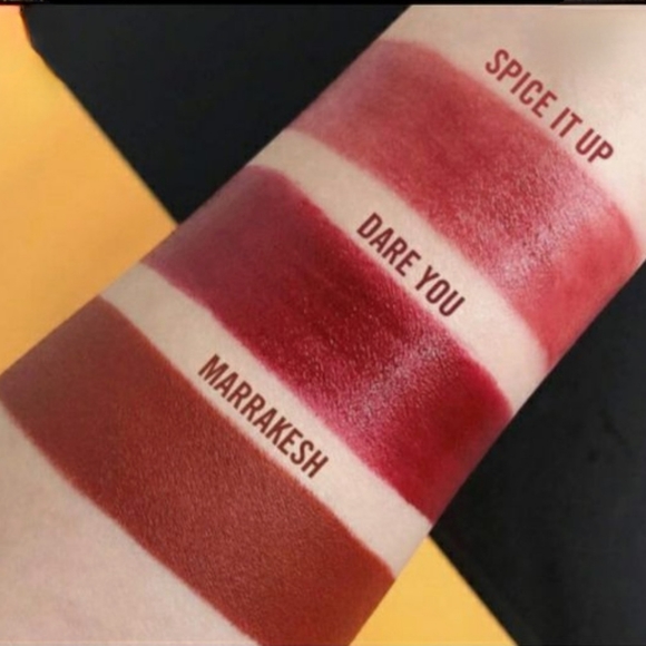 Dare You | Mac Cosmetics Cremesheen Lipstick | Brand New in Box | Authentic - Picture 7 of 12